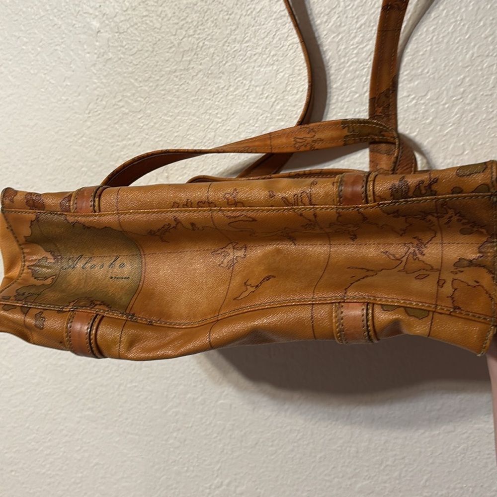 Alviero Martini Tan Map-Print Leather Bag - Picture 4 of 6